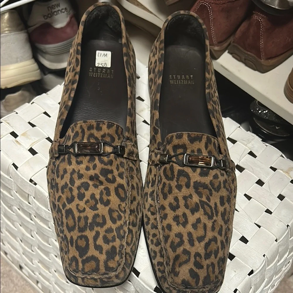 Stuart Weitzman Carrini Leopard Print Woman’s Loafers - Picture 3 of 11